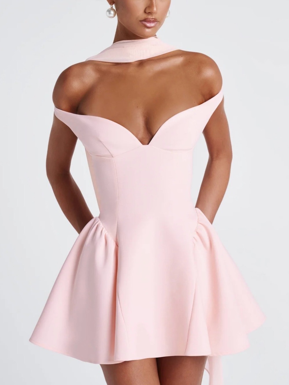 Fashion MINI DRESS - BLUSH. New with tag